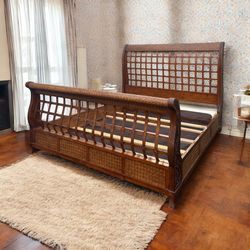 Tropical style Bedroom set ( deliver available)