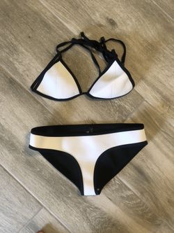 Triangl white bikini