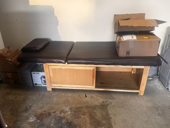 Wooden Massage Table with Cushion
