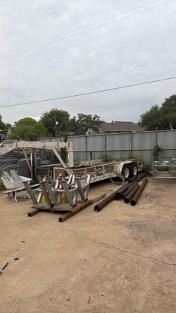 Warehouse liquidation make offers
