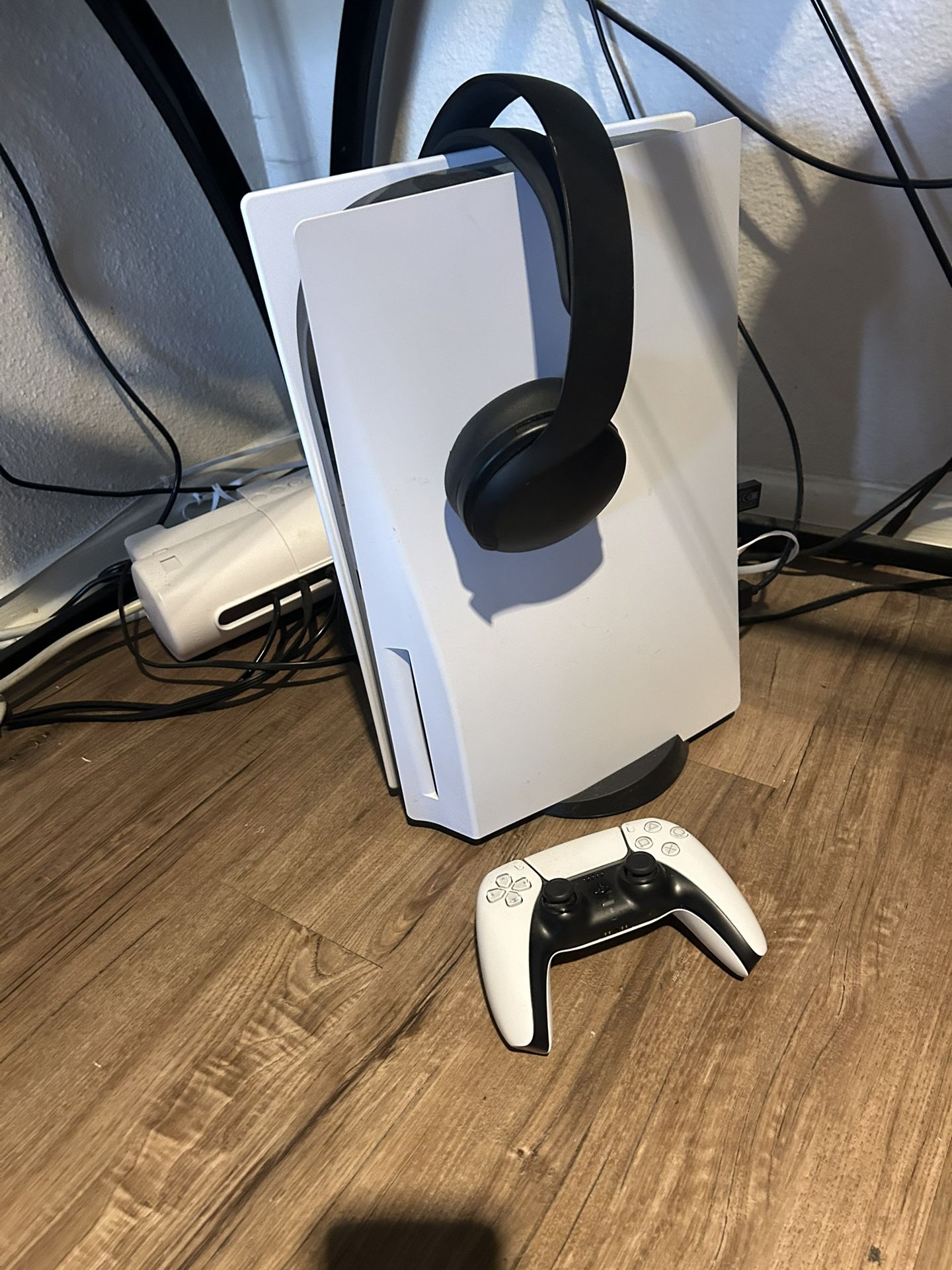 PS5 Disc Edition with controller And Headphone