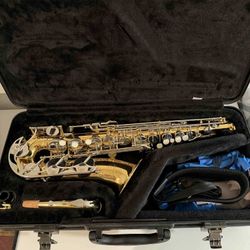 Yamaha YAS-200ADII Advantage Alto Saxophone + Stand & Soft Case