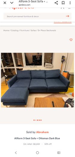 3 Peice Sectional With Reversible Chaise.