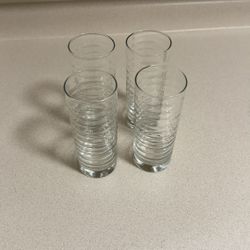 Set of 4 Glass Cups – Modern Design 