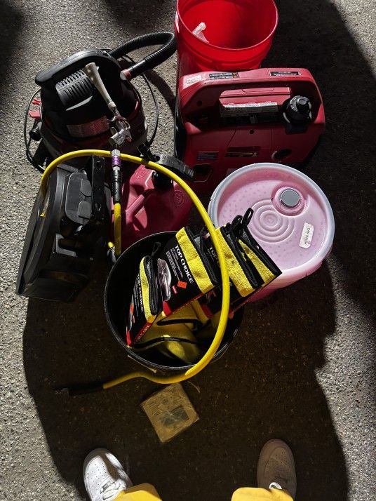 mobile car detail equipment.