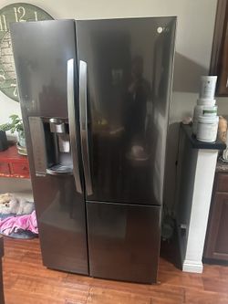 LG Refrigerator