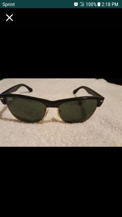 Rayban sun glasses, used REAL