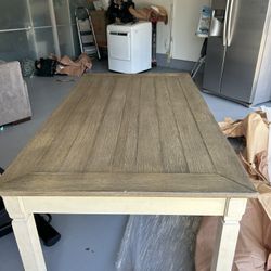 Dinning Table