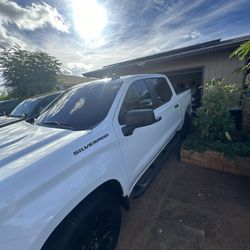 2024 chevy silverado side steps 