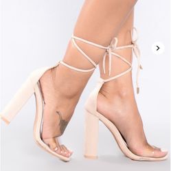 Nude heels Fashion nova 