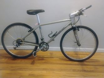 Vintage small frame stumpjumper classics specialized hardtail front suspension $135