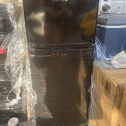 Use Mini Fridge 