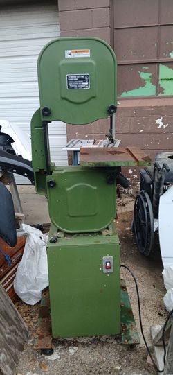Central machinery  14" wood cutting bandsaw