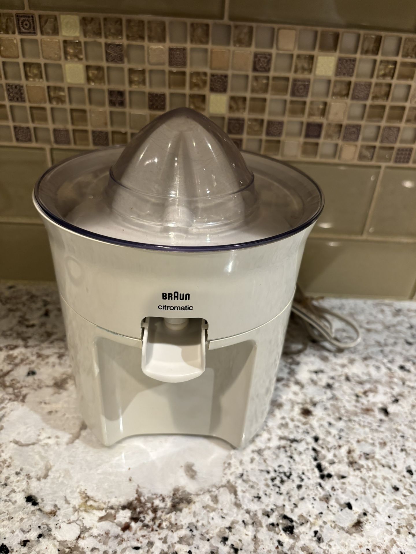 Braun Citrus Juicer – Citromatic Model 4-979 (Classic & Reliable)