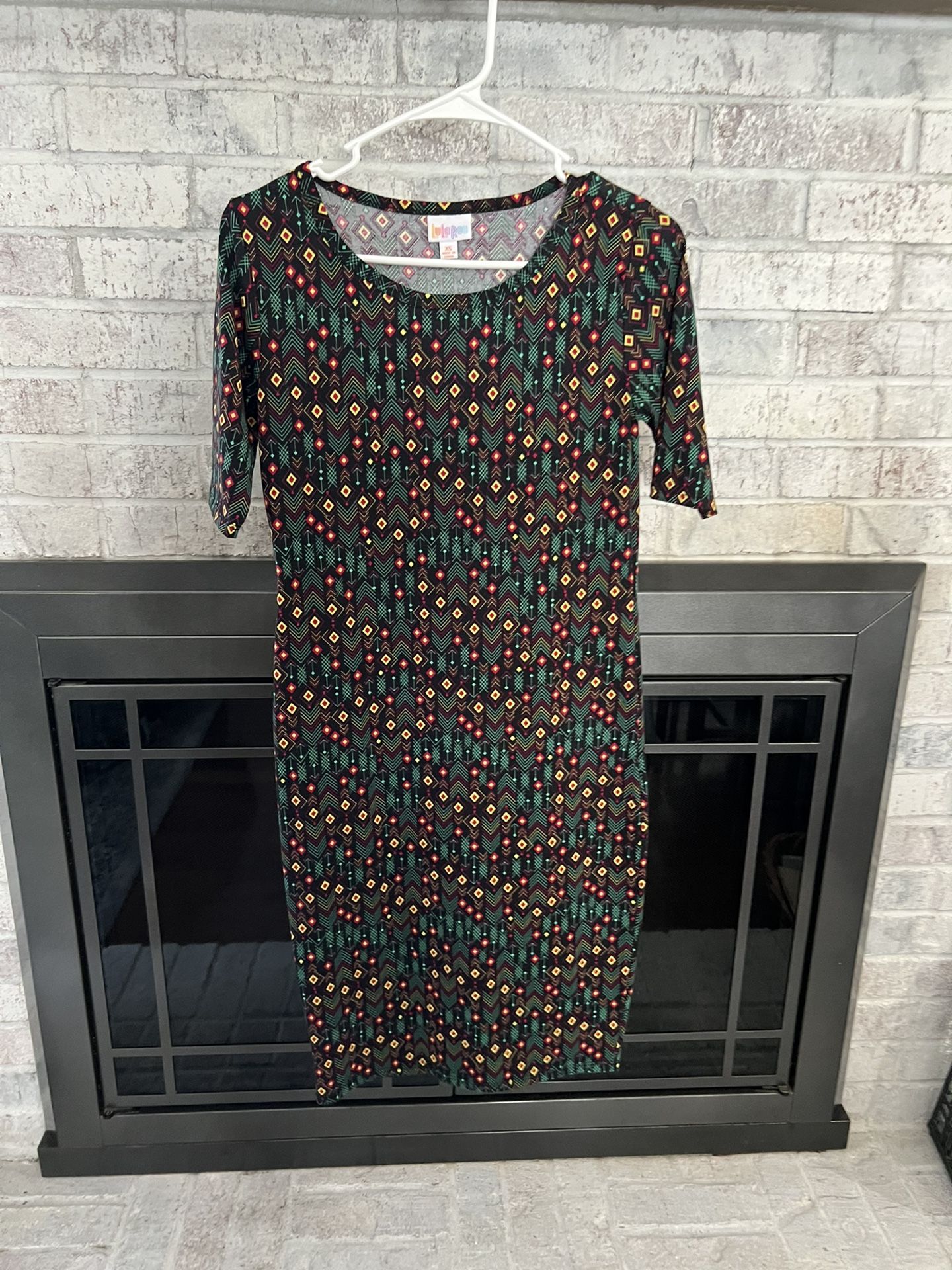 XS Lularoe Julia