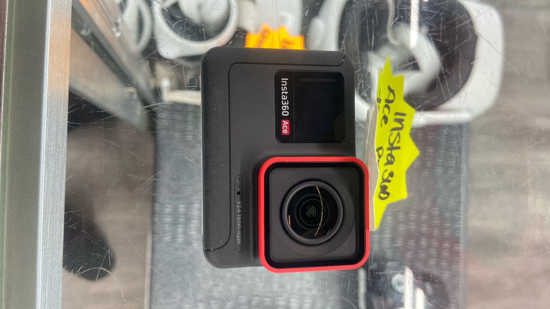 Insta360