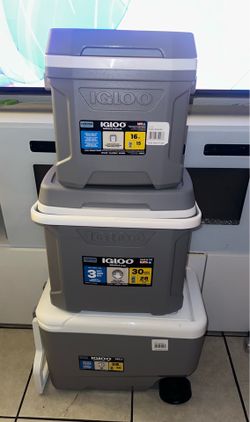 Igloo coolers bundle of 3 color gray