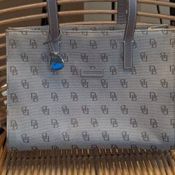 Dooney And Bourke 