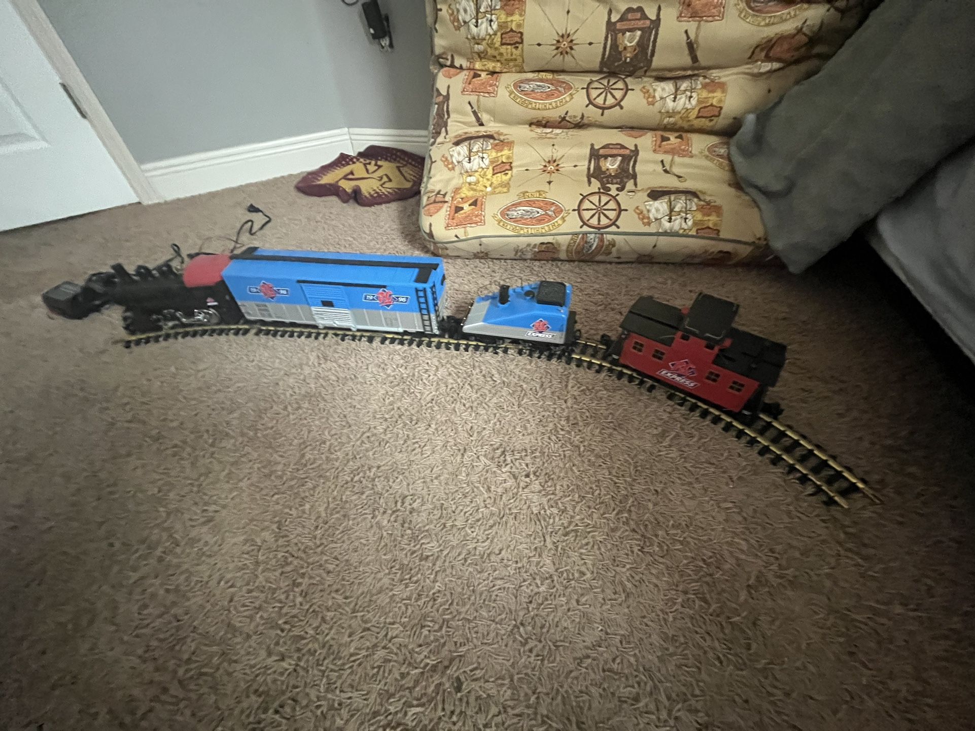 Aristo Craft Trains RC Express (ART 28200 SERIES FREIGHT SET)