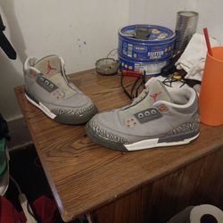 Jordan 3s 