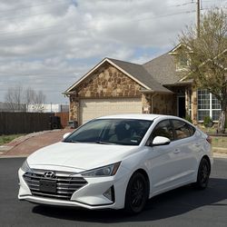 2019 Hyundai Elantra