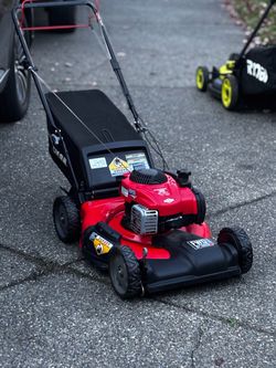 Craftsman Gas Lawn Mower – Excellent Condition – Runs Great