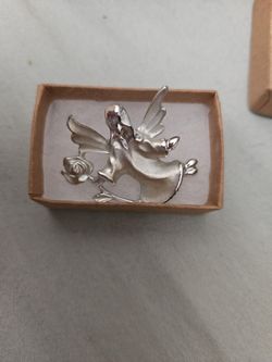 GIUSTI ANGEL PIN 