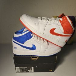Size 5.5y - Jordan 1's - $125