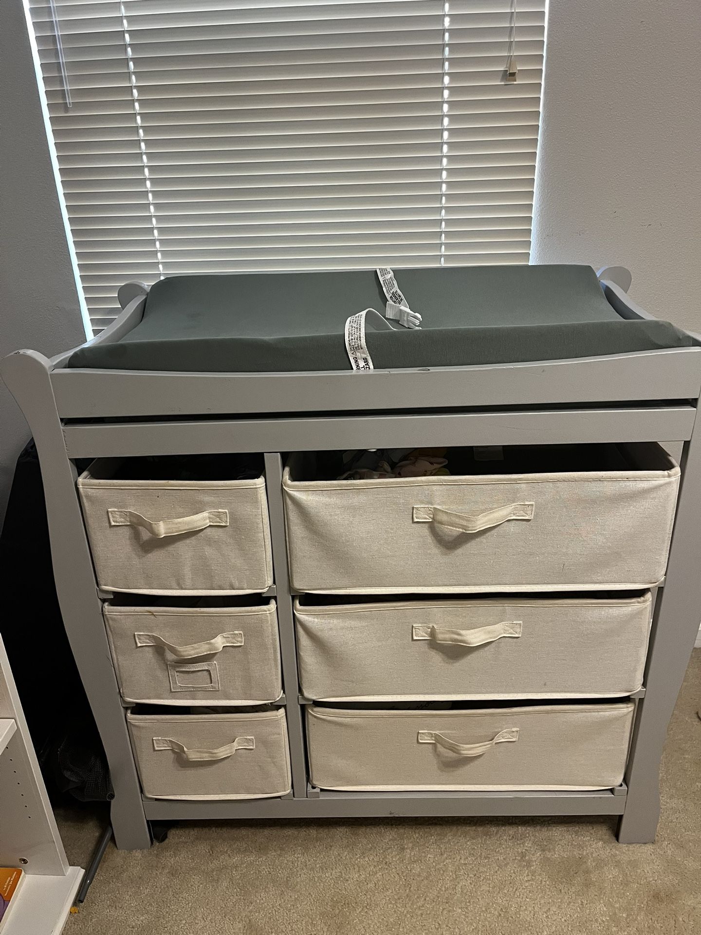 Changing Table /dresser