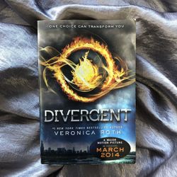 Divergent - Paperback 