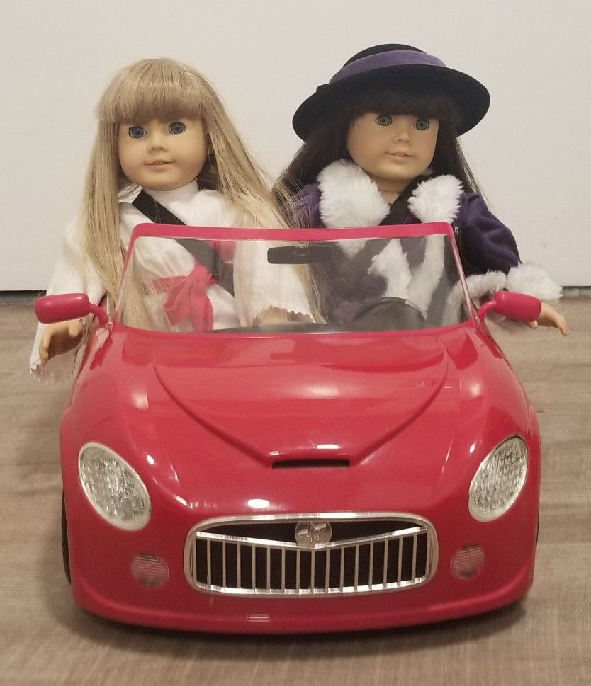 American girl red remote control car good condition has all piecesThis is an American girl stunning Red Remote Control Convertible Sports Car for yo