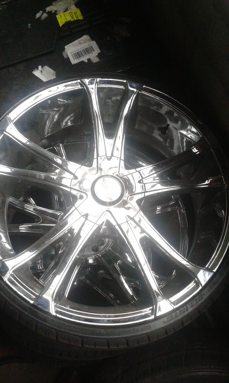 Set of 22" effen rims