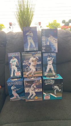 New in box Bobbleheads Quakes Dodgers Players and 1 Dodgers Bobblehead $5 each serious buyers please Great Price