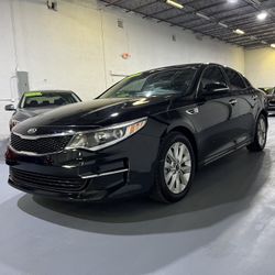 2018 KIA Optima