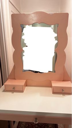 pink vanity table