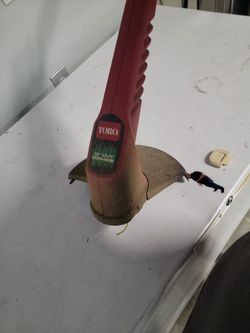 Toro 12' Weed Trimmer