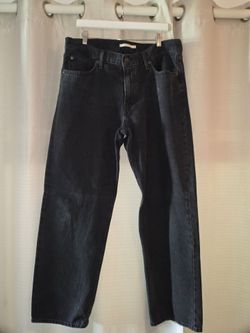 Women's Levi's jeans