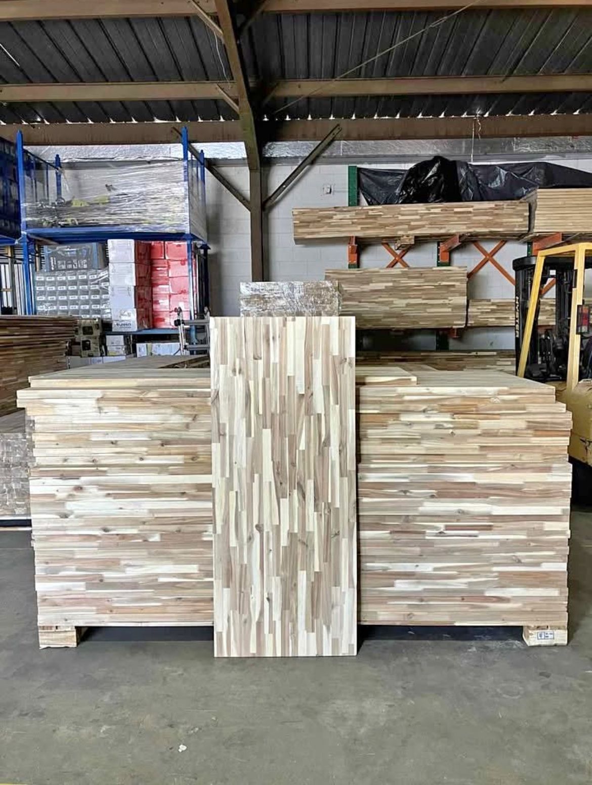 Acacia Wood Unfinished Butcher Block 4' x 25.25'' x 1.5'' Countertop