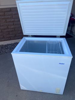 Freezer, works good, 28 x 21”.   31” high