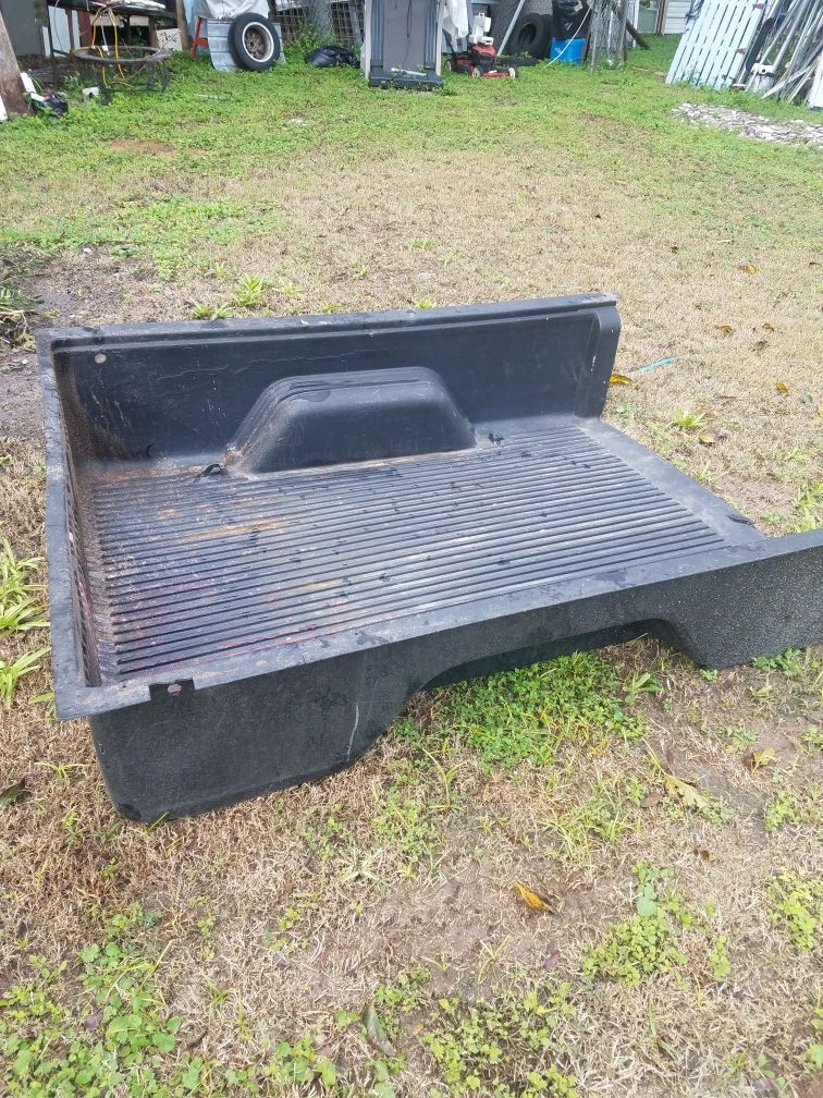 Caja de plastico para camioneta