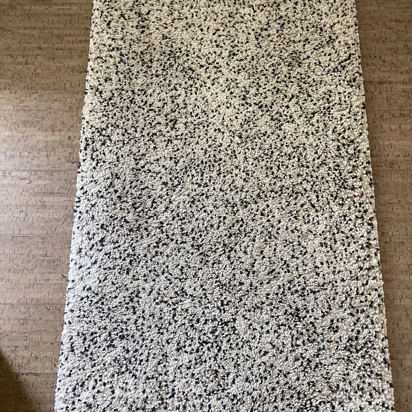 Ikea Vindum Rug for Sale in Seattle, WA - OfferUp
