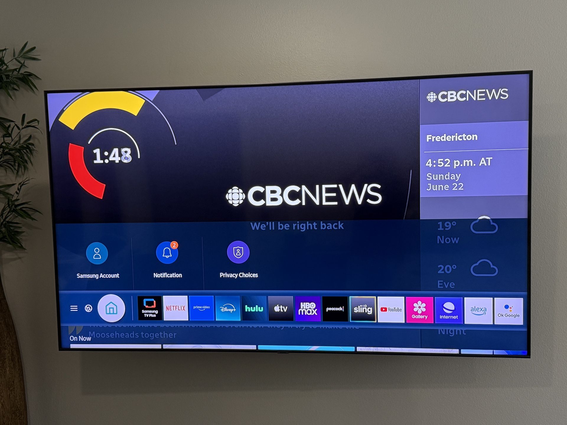 Samsung 82” QLED 4K TV 