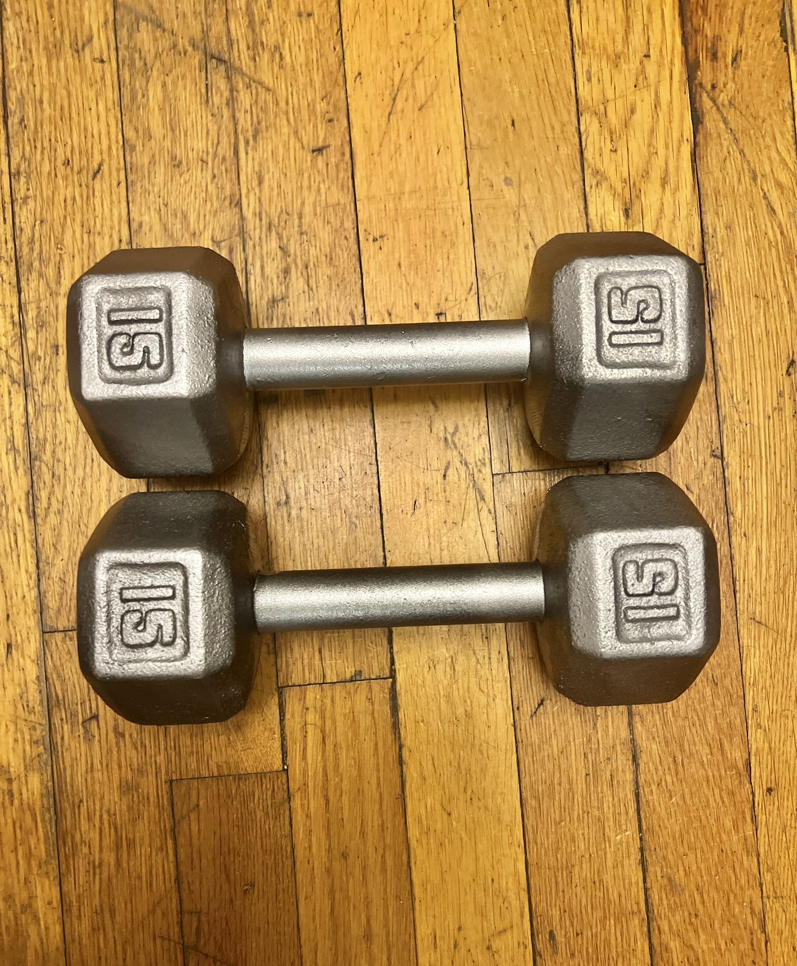 Hex Metal Dumbbells Weights..Total 30 Pounds