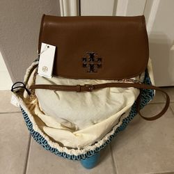 Brand New Tory Burch Britten Convertible Crossbody Bag with Gold Hardware Pickup only 77090 area