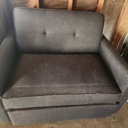 Pull Out Small Sofa/chair 