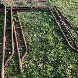 Scaffolds/ un par de andamios