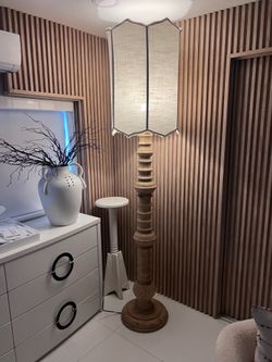 Wooden lamp with a linen shade