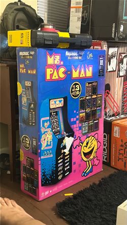 Ms. PAC-Man Arcade