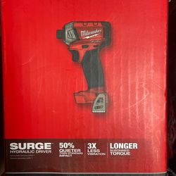Milwaukee M18 Fuel SURGE 1/4 Hex