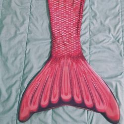 Pink FinFun Mermaid Tail With Monofin